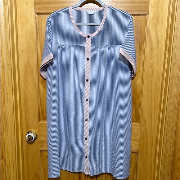 Yozly Other - Yozly Blue, Pink & White Striped Snap Front House Dress, Size XXL